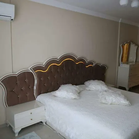 My Guse Aparthotel 2*