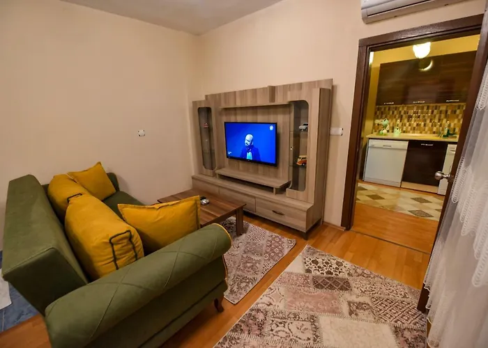 My Guse Aparthotel 2*